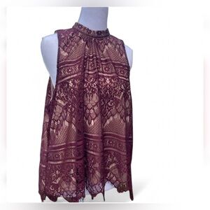 LC Lauren Conrad Burgundy‎ Lace Shirt